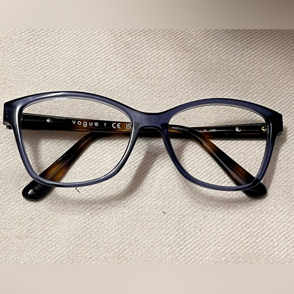 Vogue eyeglasses. Blue tortoise